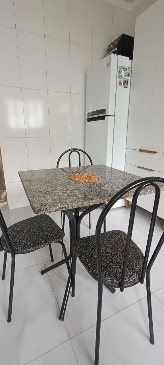 Mesa 70x70 mármore + 3 cadeiras  - Foto 2