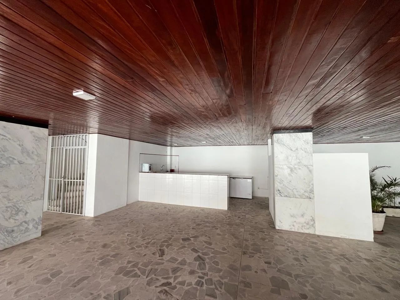 APARTAMENTO 4/4, 01 SUITE NA GRACA  - Foto 3