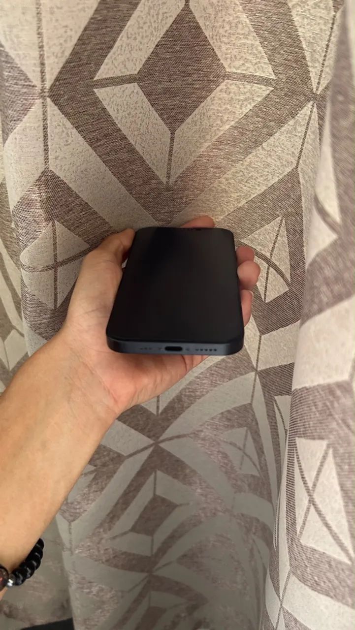 Iphone 16e 128gb sem marcas de uso - Foto 4