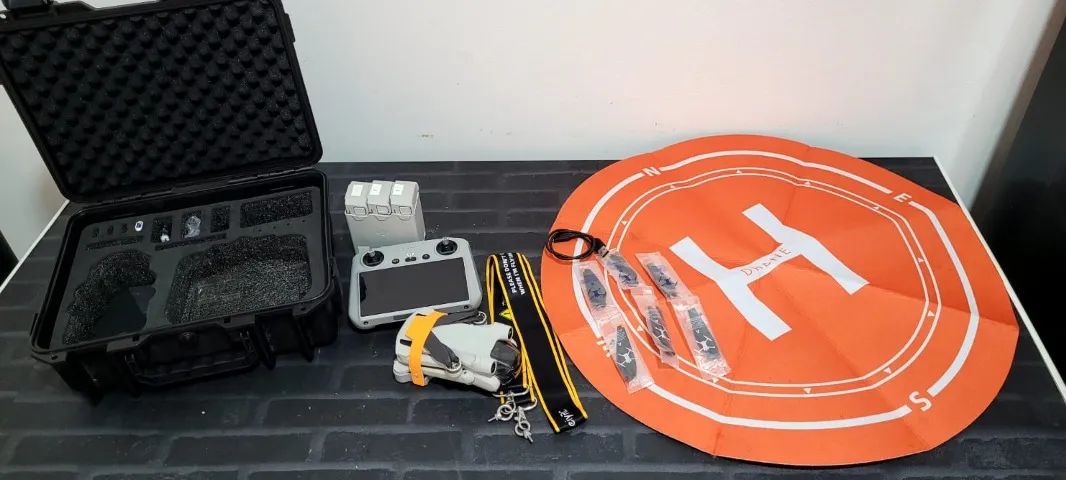Drone DJI Mini 3 Pro + Controle DJI RC (Com Tela) + Acessórios - Foto 3