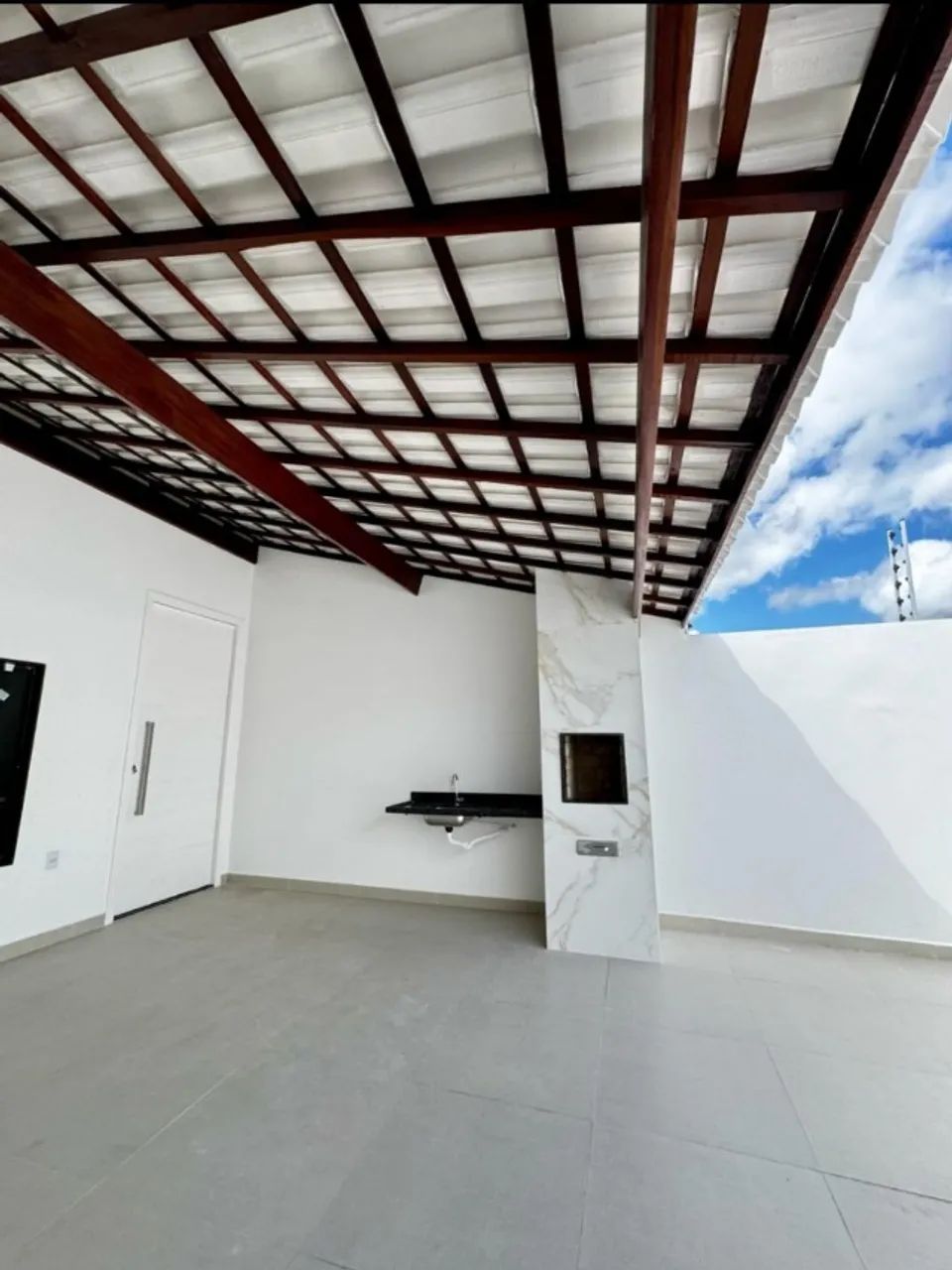 LINDA CASA NO LUIZ GONZAGA
