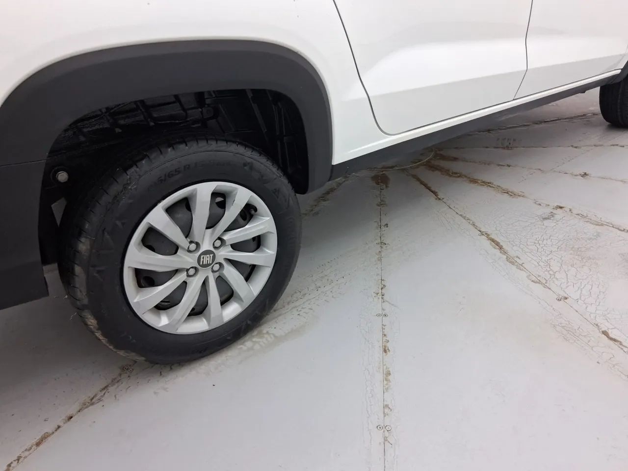 Fiat Strada Freedom 1.3 Flex 8V CD, foto 14 de 18