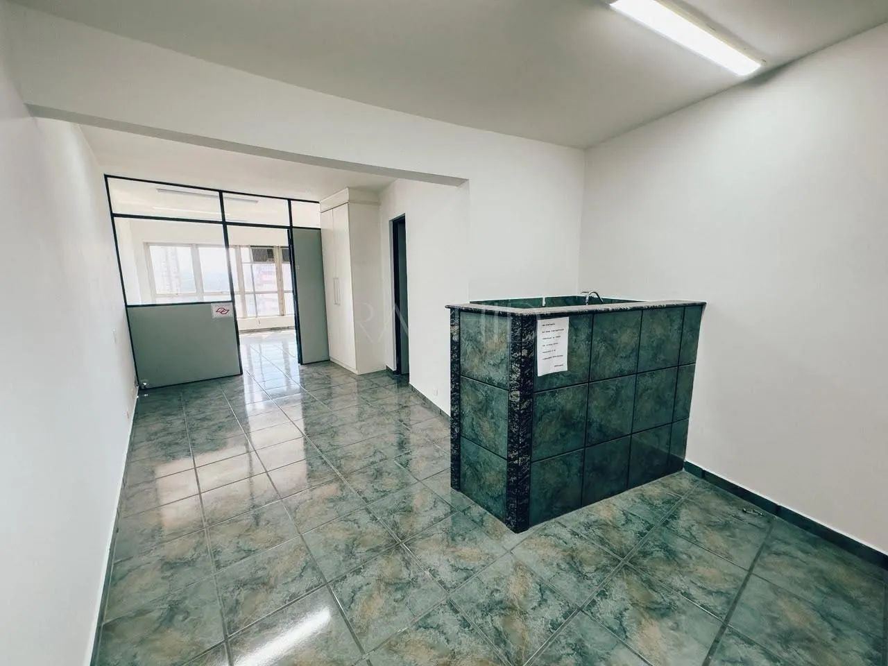 Sala Comercial Conjugada com Ar Condicionado em Centro - São José dos Campos - Foto 2