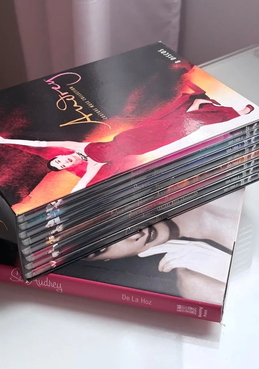 KIT COLECIONADOR AUDREY HEPBURN (FILMES+LIVRO) - Foto 4