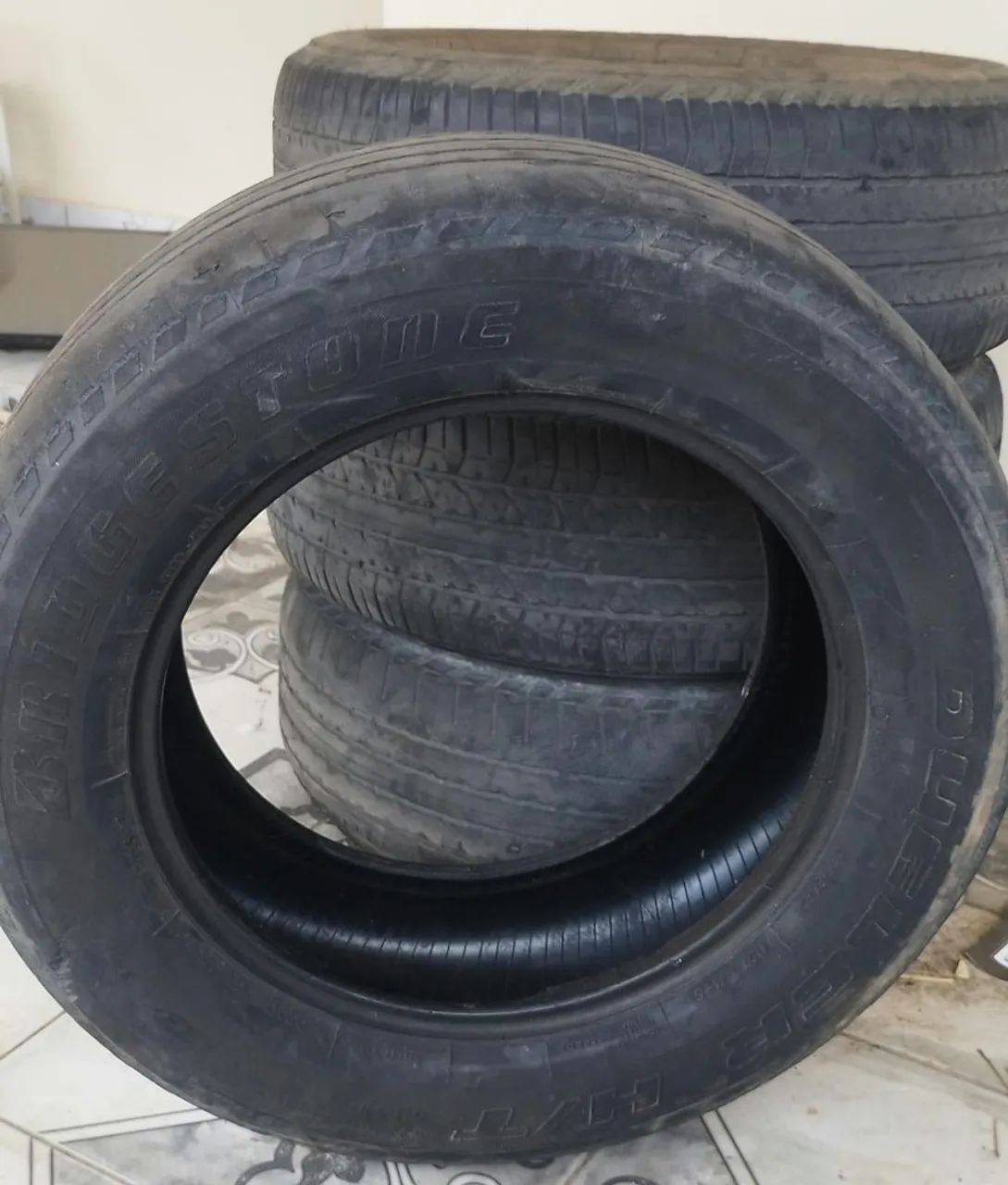 Pneus 265/60 R18 Bridgestone - Foto 3