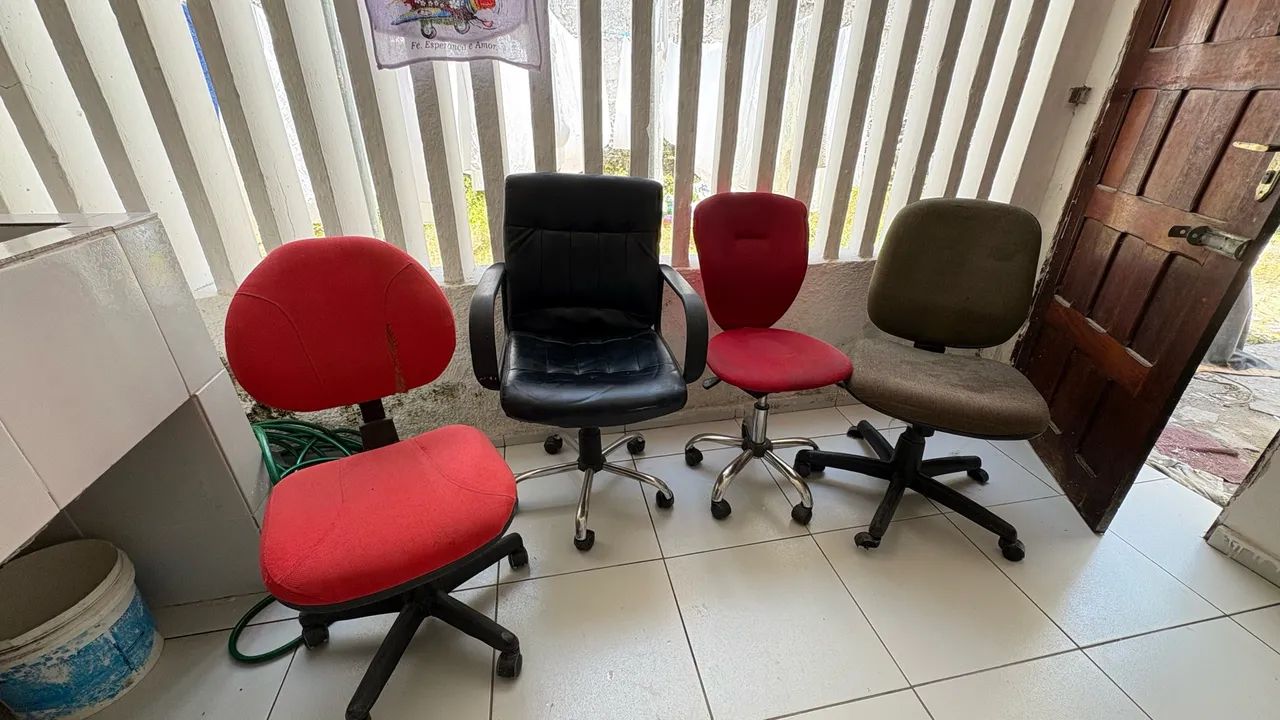 Cadeiras de escritório 