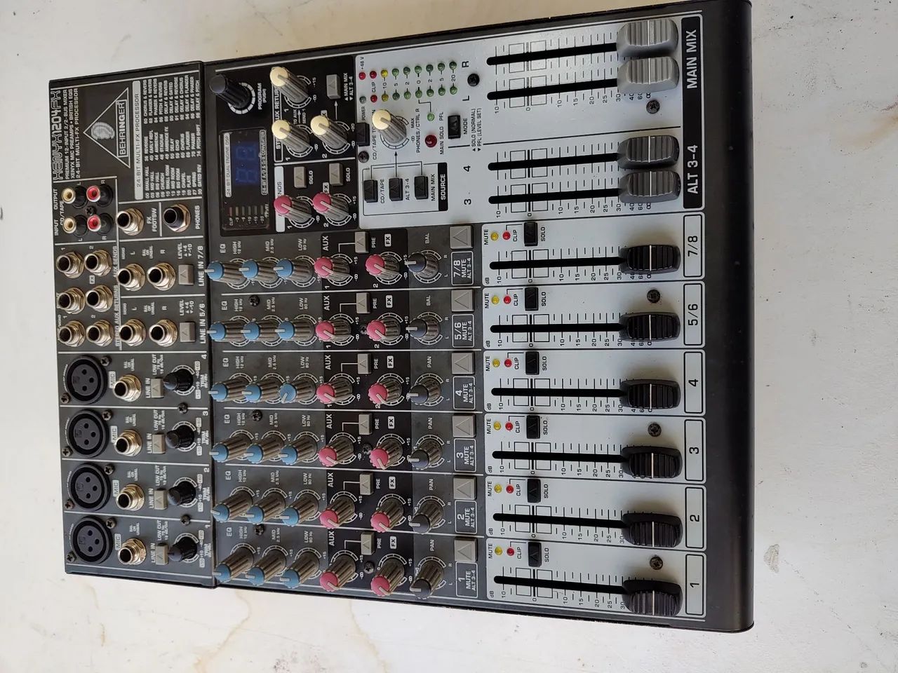 Mesa de Som Behringer  - Foto 3