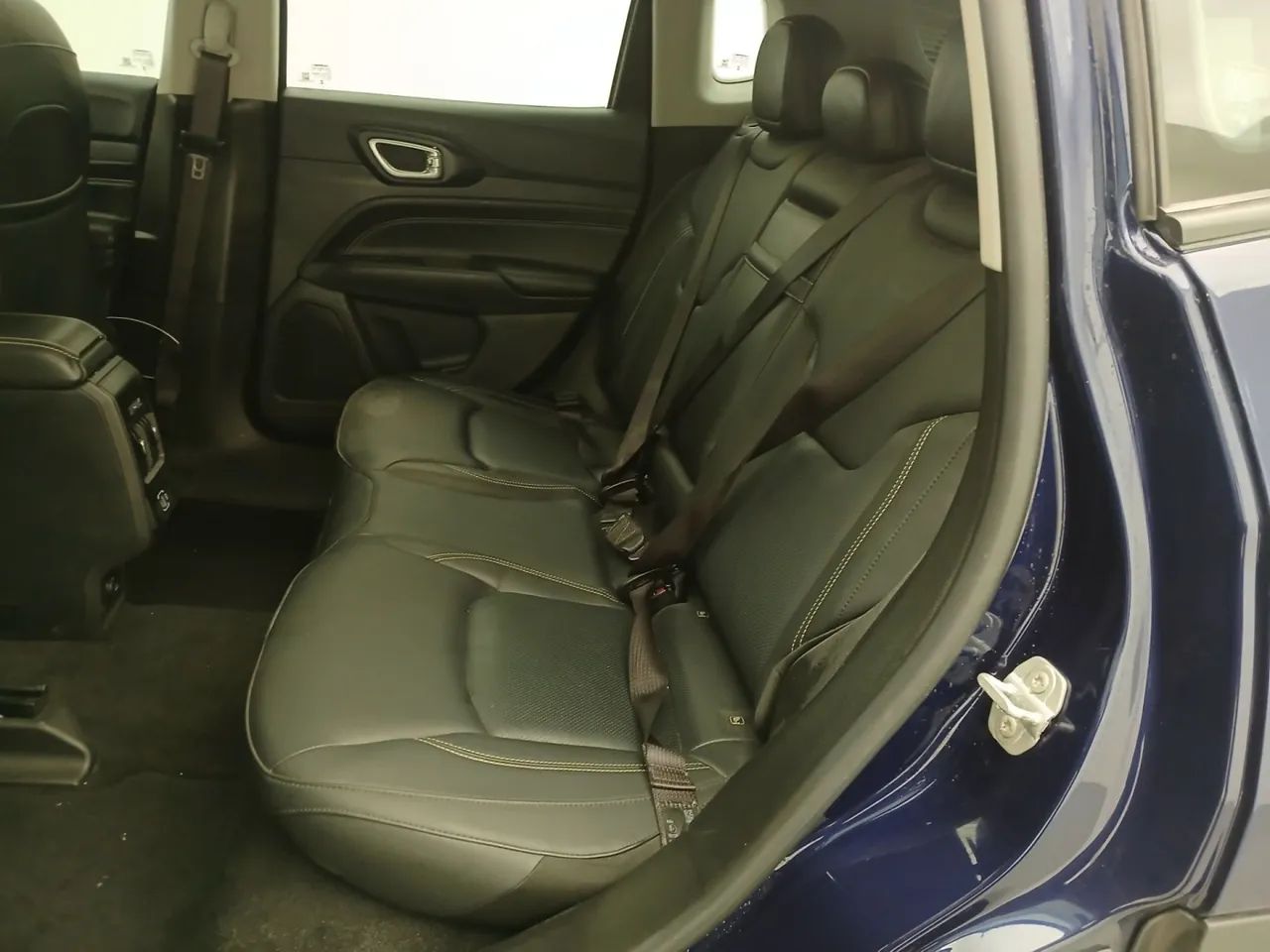 Jeep Compass LONG. T270 1.3 TB 4x2 Flex Aut., foto 17 de 18