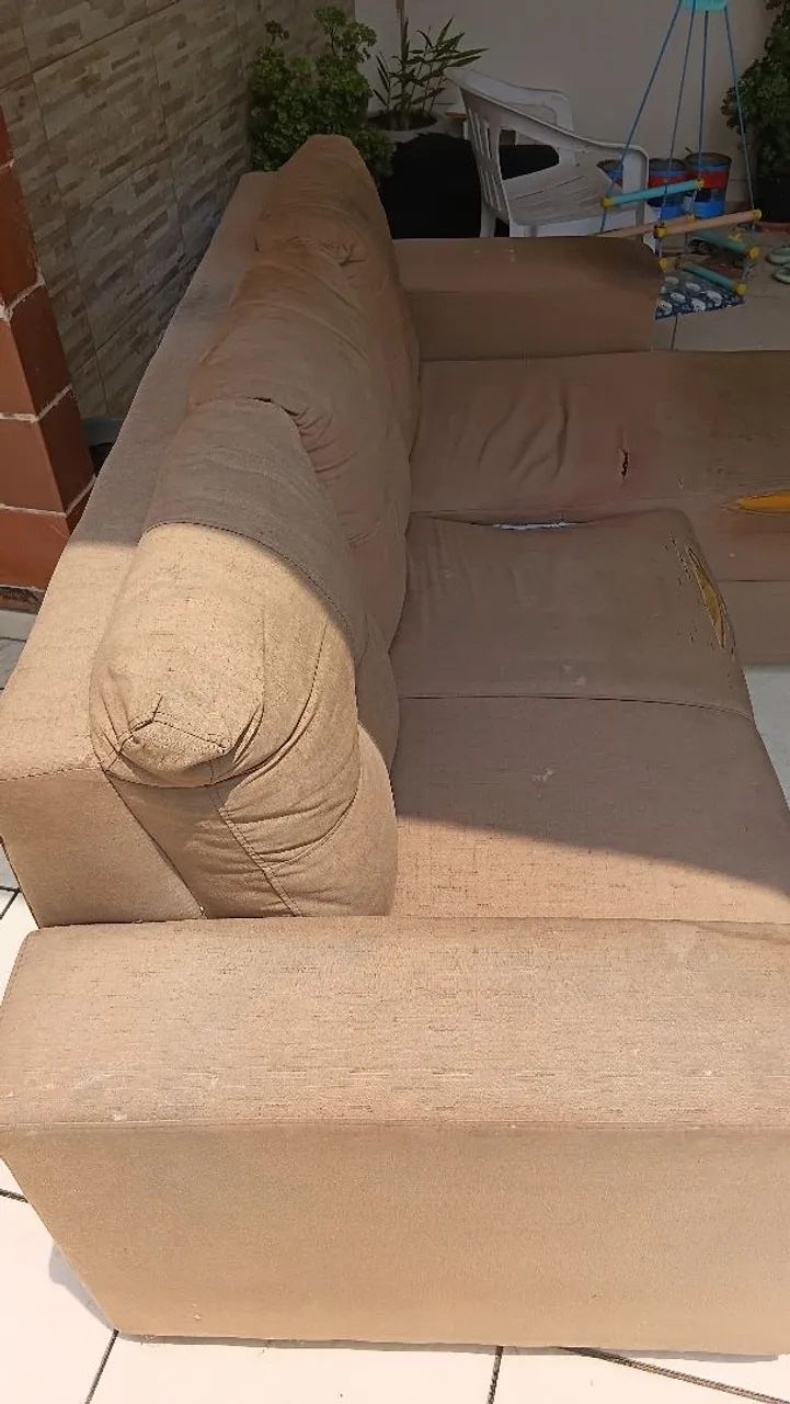 Sofa de 3 lugares. - Foto 2