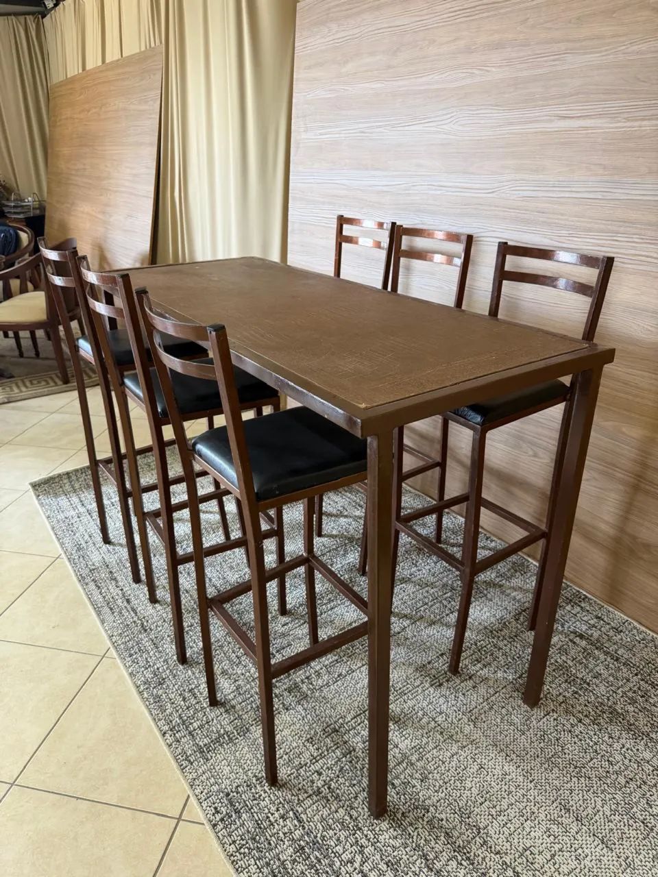 Conjunto Mesa Bistrô Retangular com 6 Banquetas - Foto 2