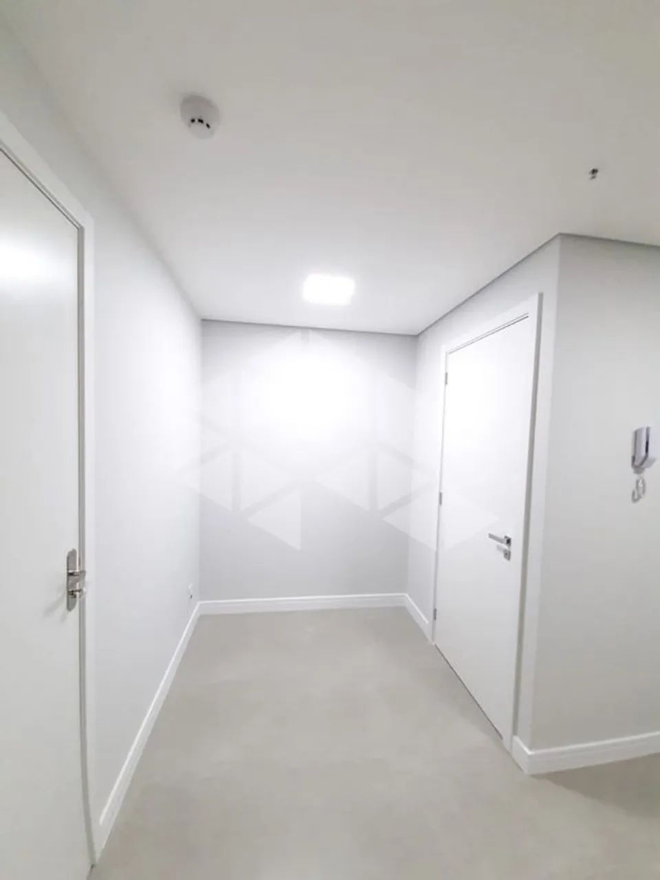 Sala 35M² - para Alugar - Foto 4