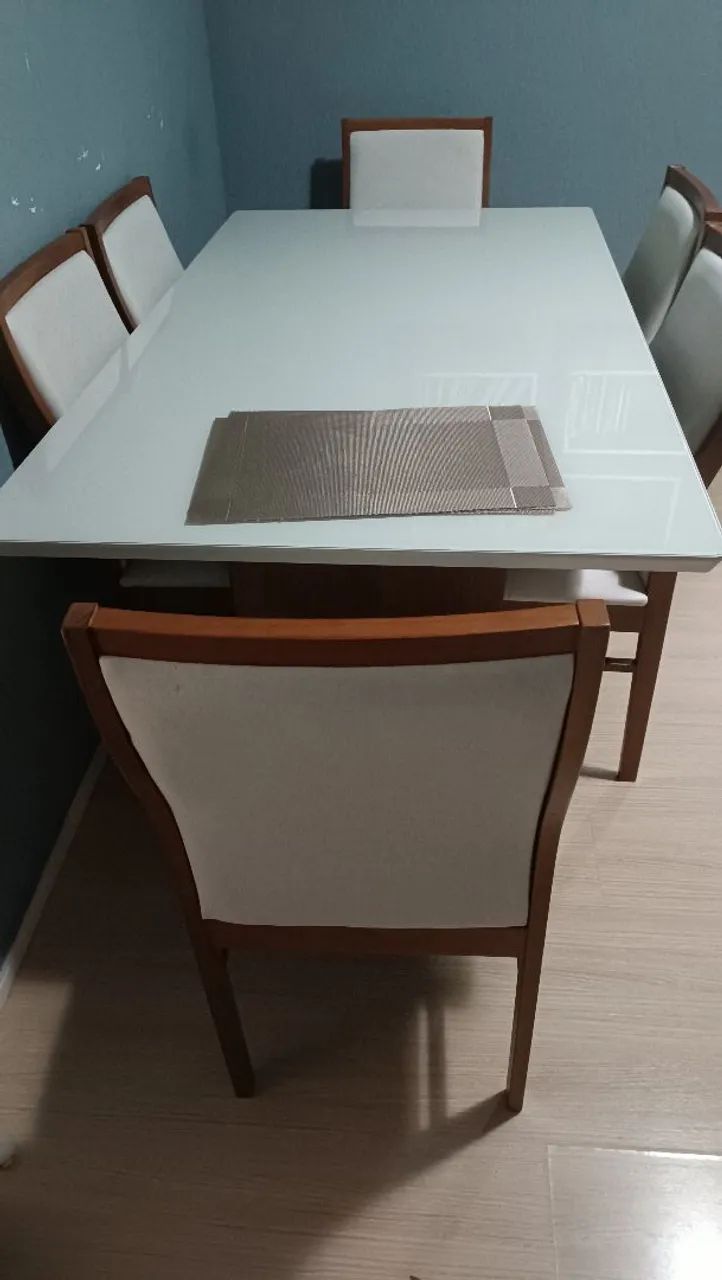 Mesa seis cadeiras Atlântida moveis