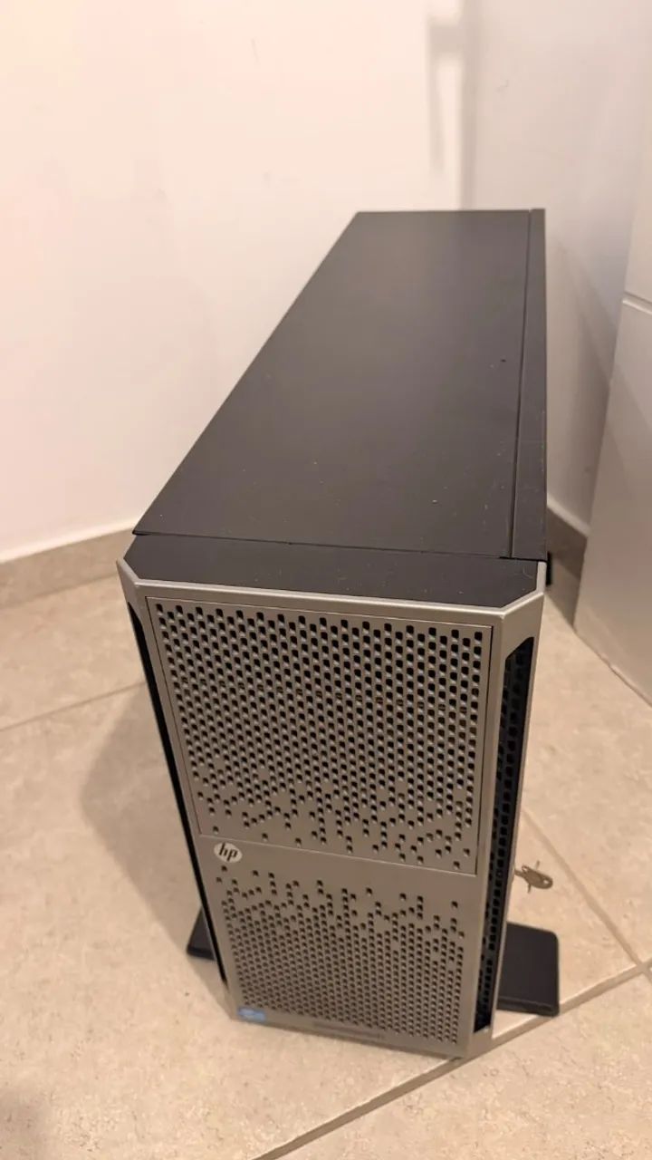 SERVIDOR HP ML350P GEN8 32GB ECC
