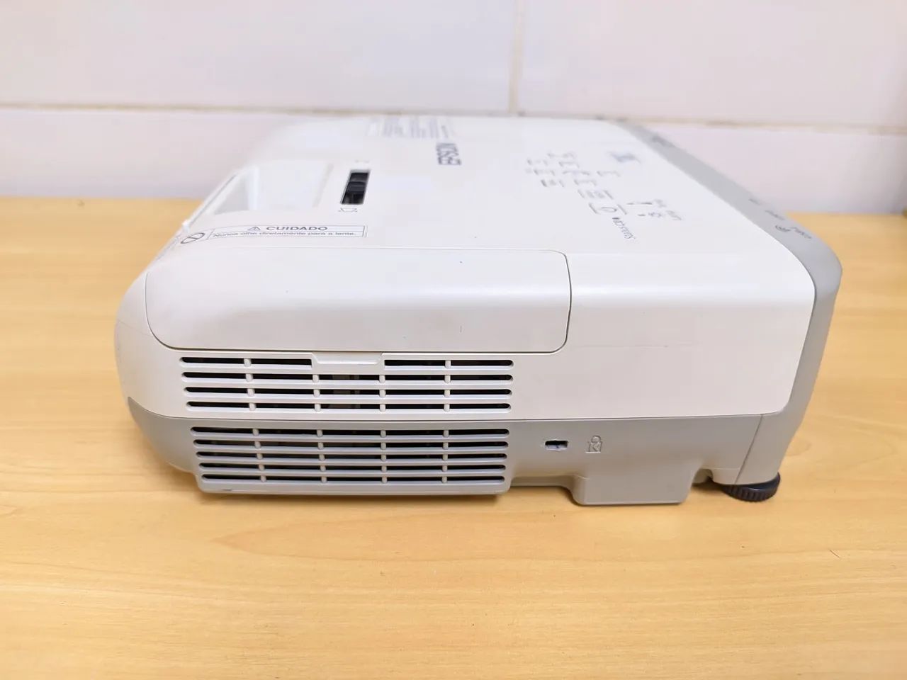 Projetor Epson Modelo H691A - Foto 2
