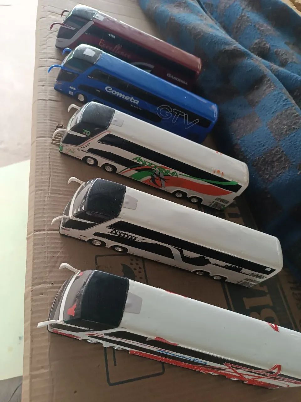 Miniatura de ônibus  - Foto 2