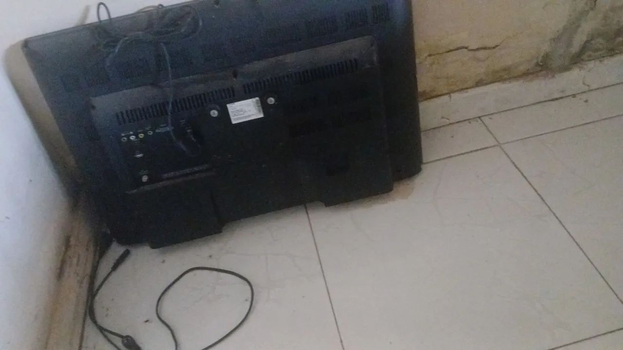 Tv Led  29 polegada com defeito 