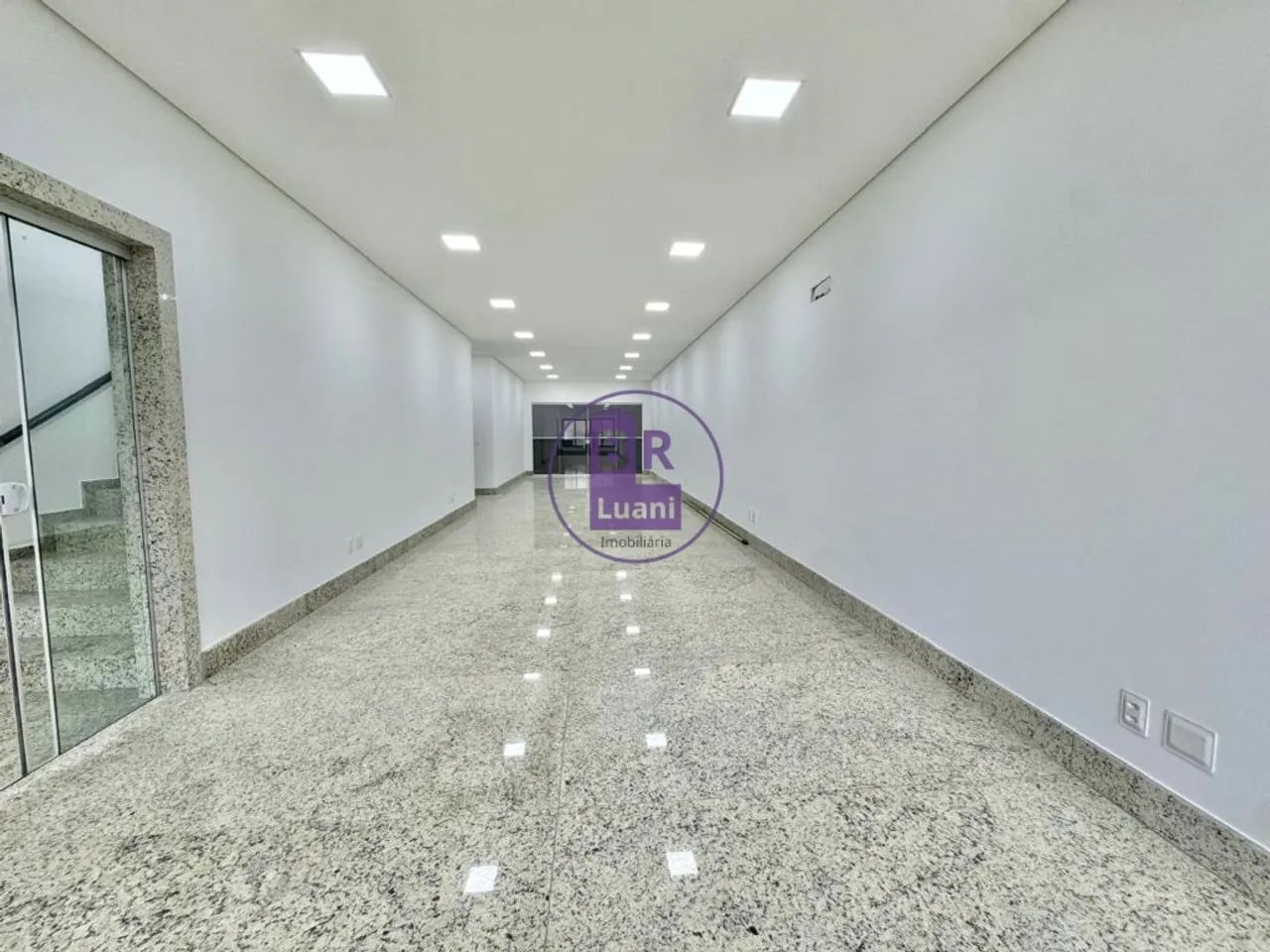 Sala Comercial Sofisticada com 80m² em Localização Estratégica - Foto 5
