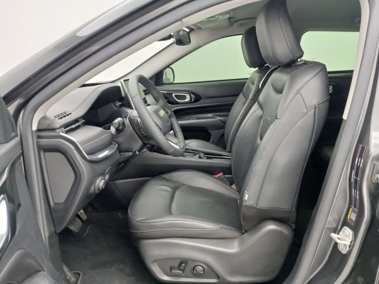 Jeep Compass LIMITED T270 1.3 TB 4x2 Flex Aut, foto 16 de 18