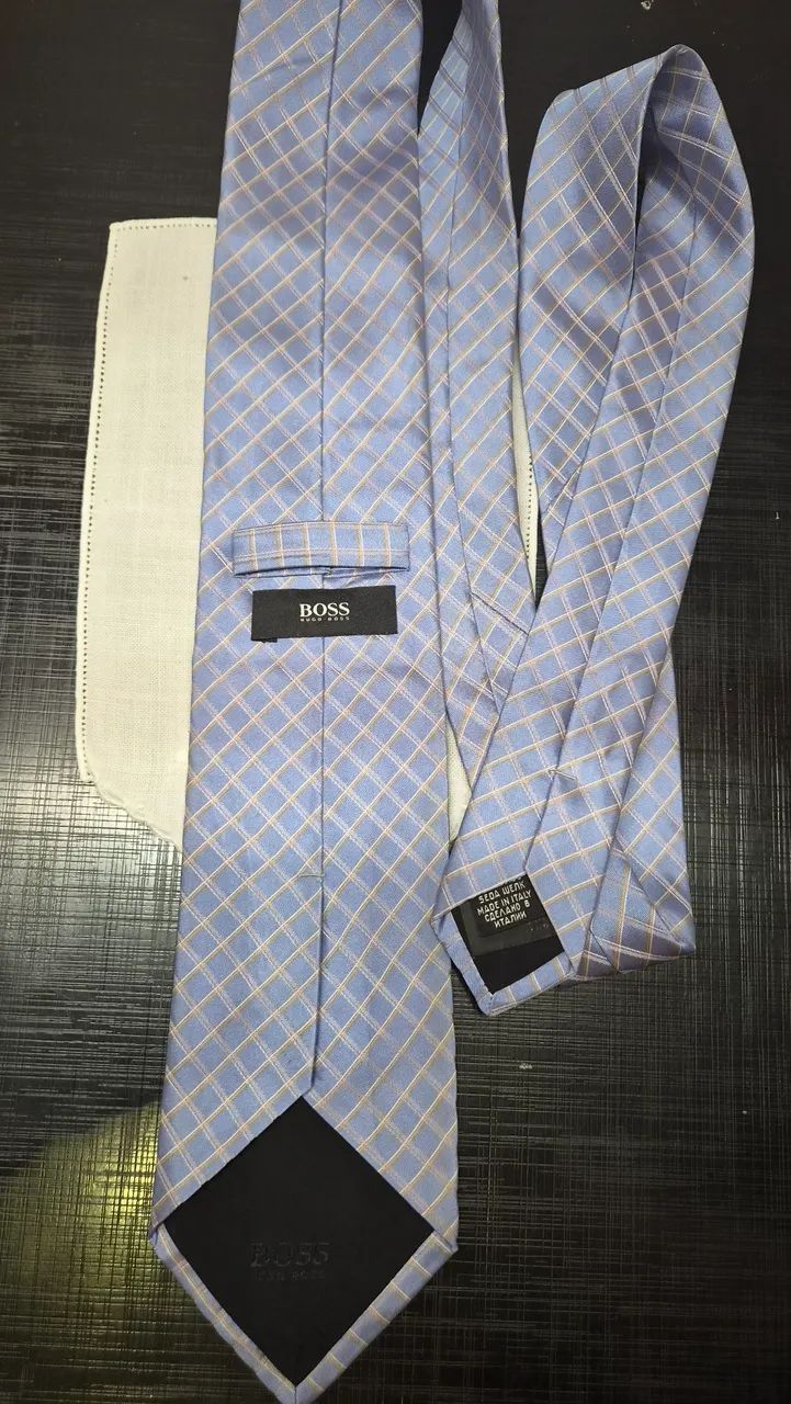 Gravata xadrez Hugo Boss  - Foto 4