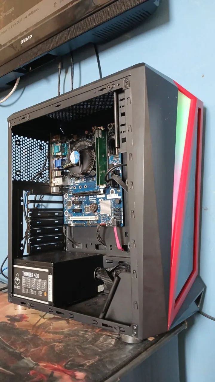 CPU core i3 6300 8gb ddr4 ssd 120gb fonte 400w 80plus aceito