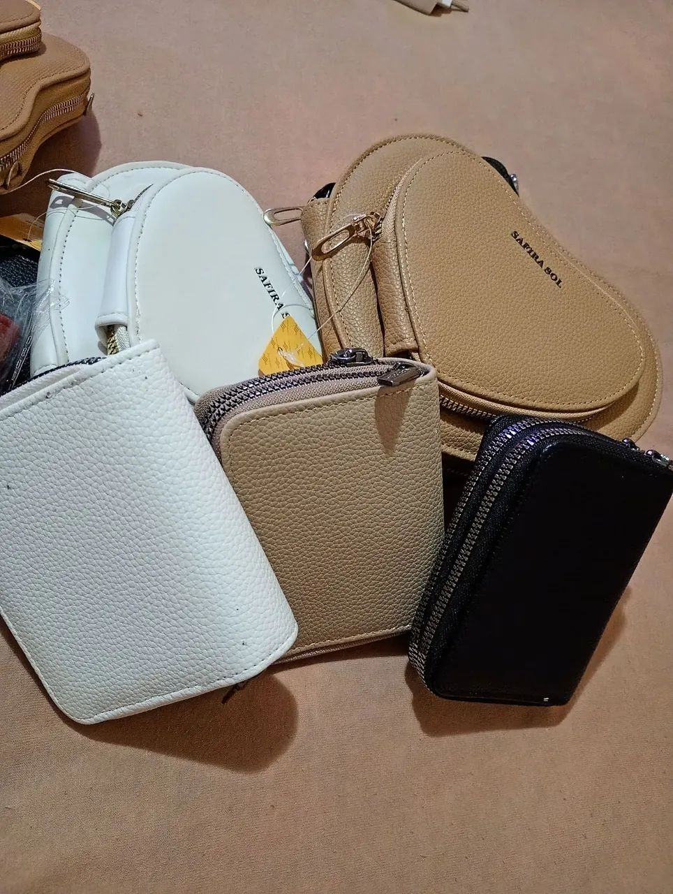 Lote de bolsas e carteira  - Foto 2