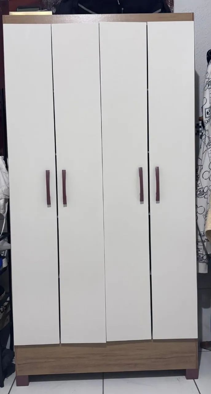 Guarda roupa / multiuso 4 portas - Foto 2