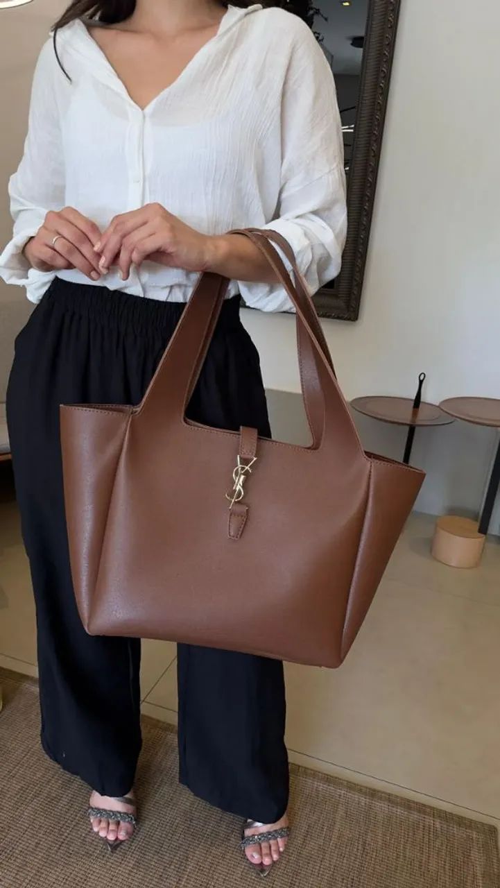 Bolsa Baú Estilo YSL Feminina Premium - Design Moderno e Sofisticado - Foto 3