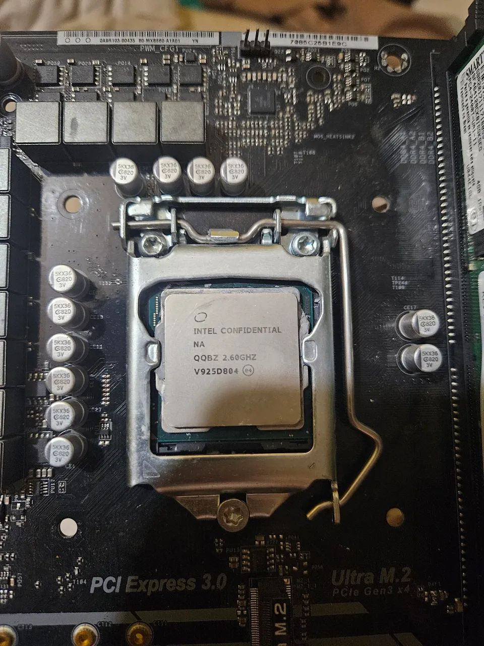 Placa mãe asrock z370m pro 4 + processador - Foto 2