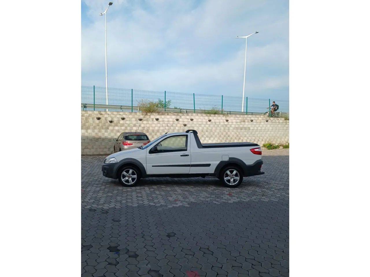 Fiat Strada Working 1.4 MPI Fire Flex 8V CS 2014 - Foto 4