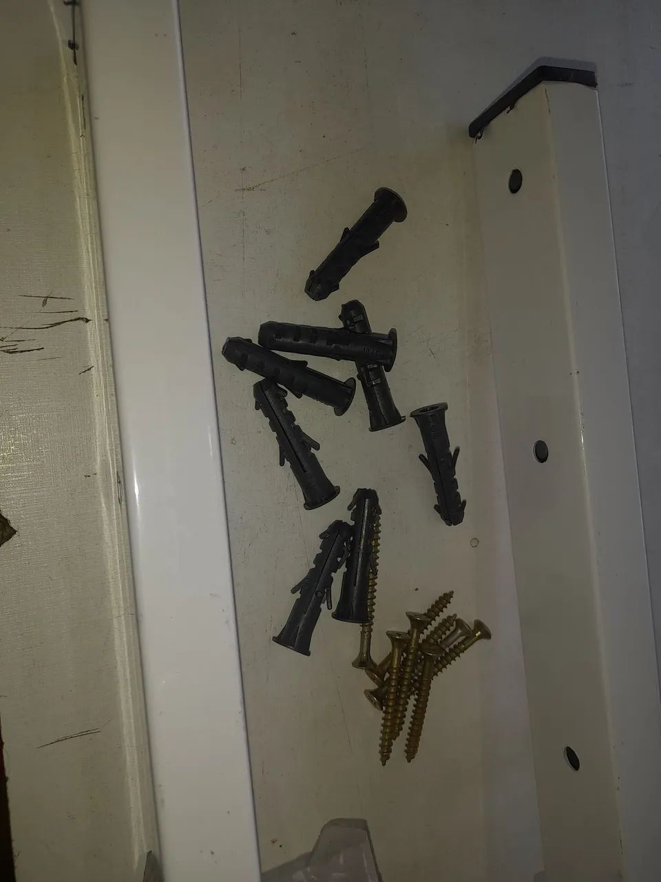 Kit de suportes com parafusos e buchas  - Foto 5