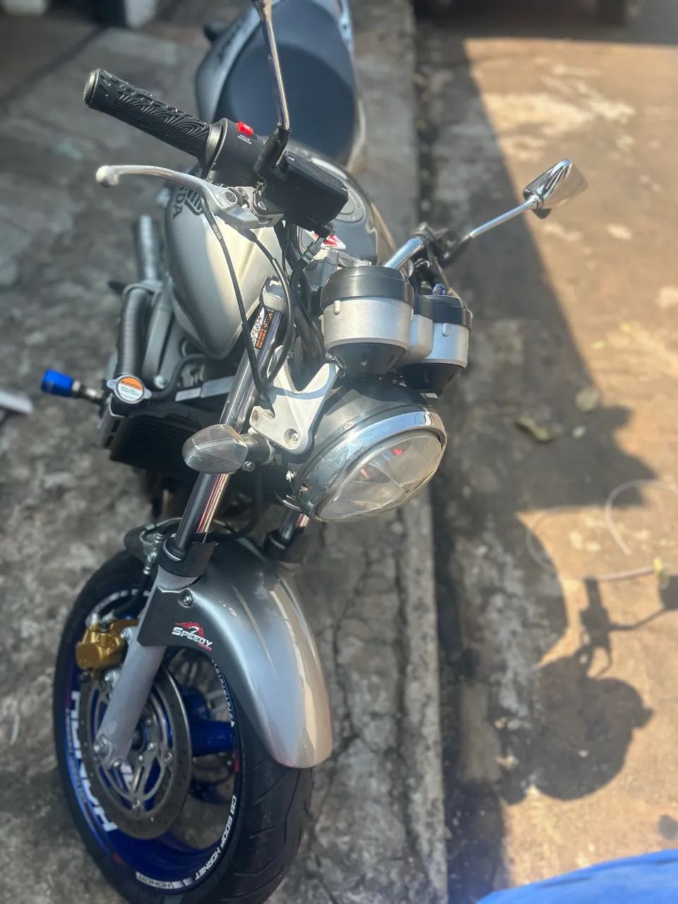 HORNET CB600f - Foto 3