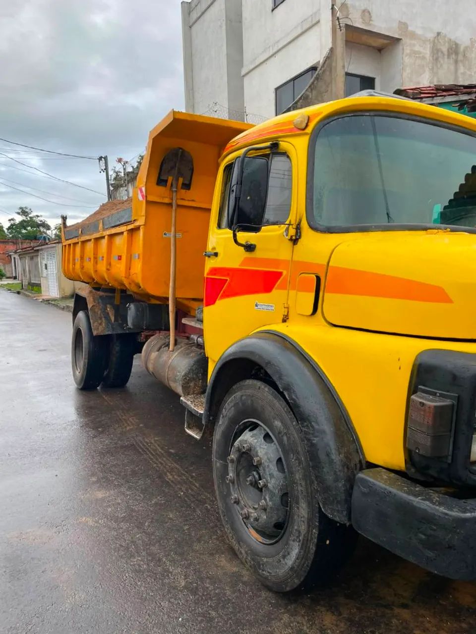 Caçamba 1113