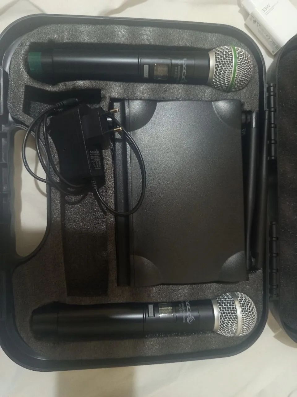 Vendo microfone sem fio em ótimo estado sem defeito  - Foto 3