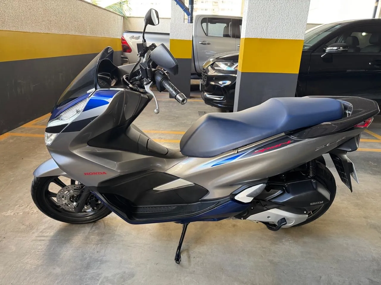 Kawasaki Zx-6r 636cc 2024 - 1517680973 | OLX