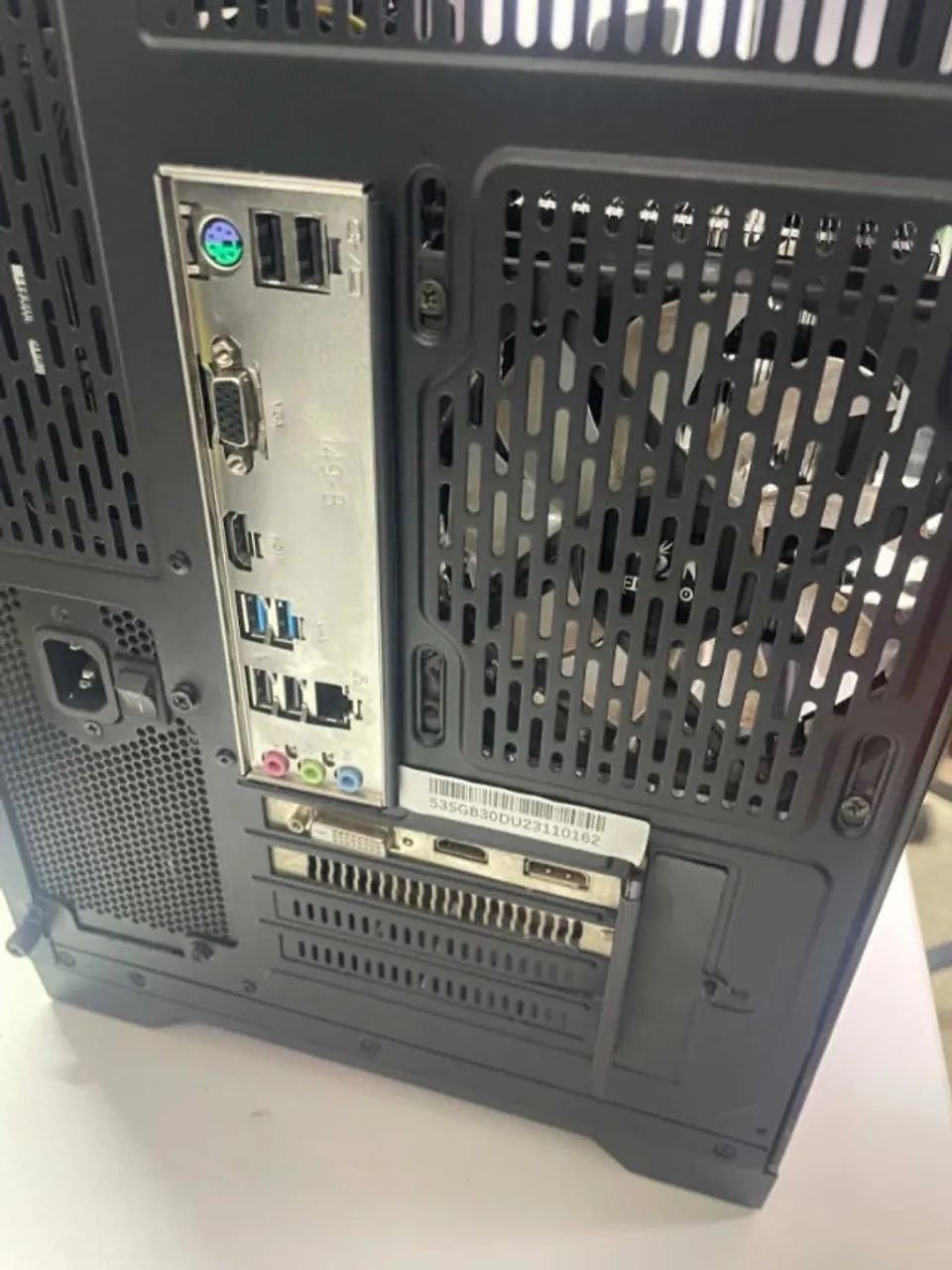 PC gamer Ryzem 7 2700 2TB + 32GB RAM - Foto 4
