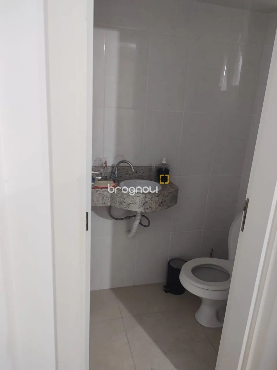 Sala Comercial com garagem, à venda em Florianópolis. - Foto 5