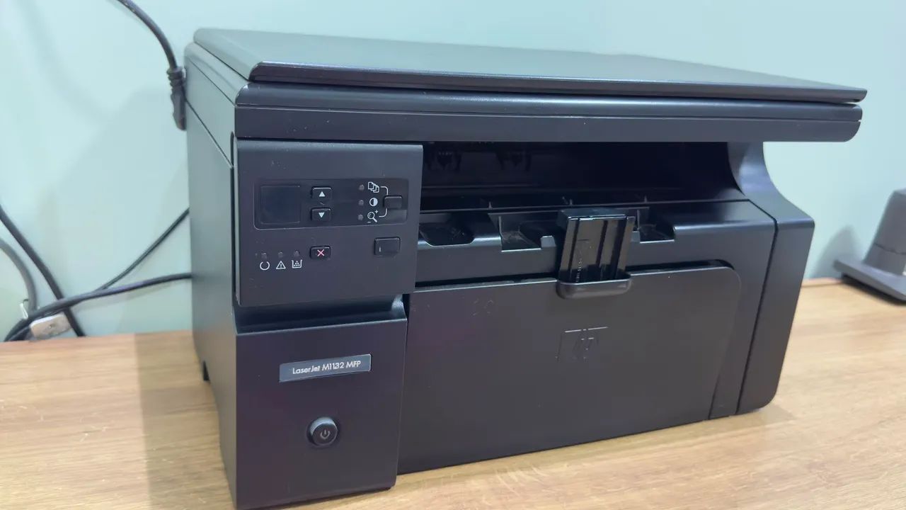 Impressora HP LaserJet M1132 MFP - Foto 2