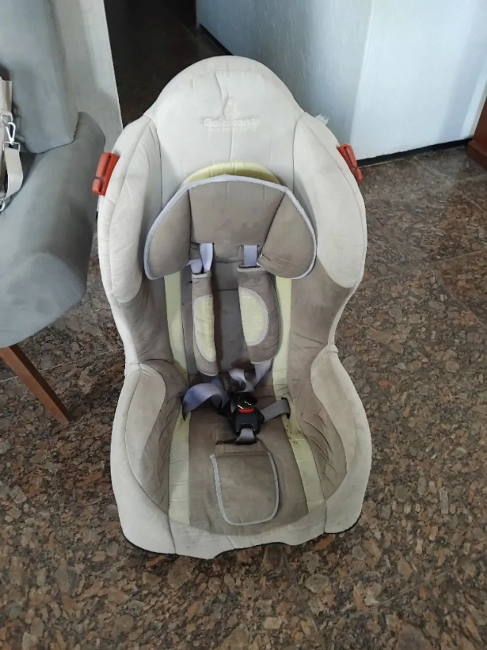 Cadeira de carro Galzerano