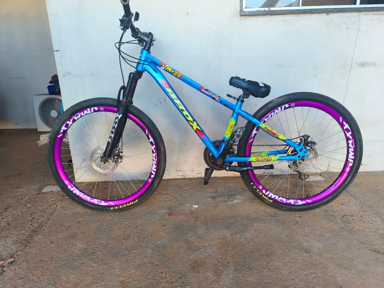 vendo bicicleta usada pouca fezes funcionando perfeitamente  - Foto 3