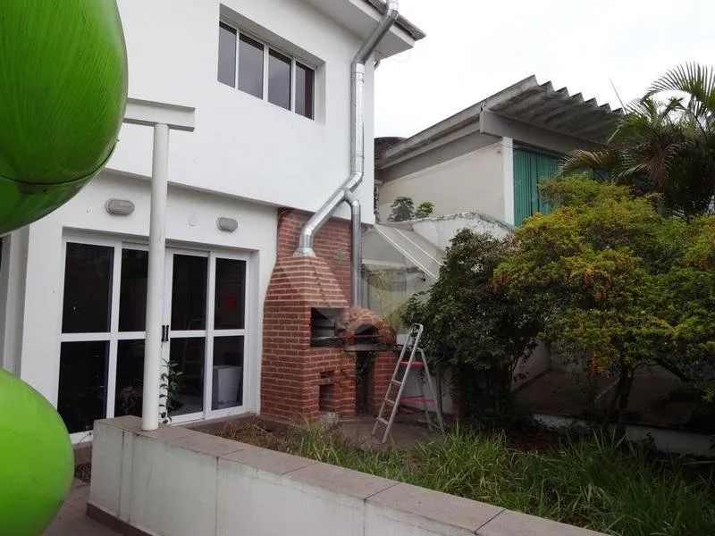 Casa com 4 quartos à venda em Sumaré - SP