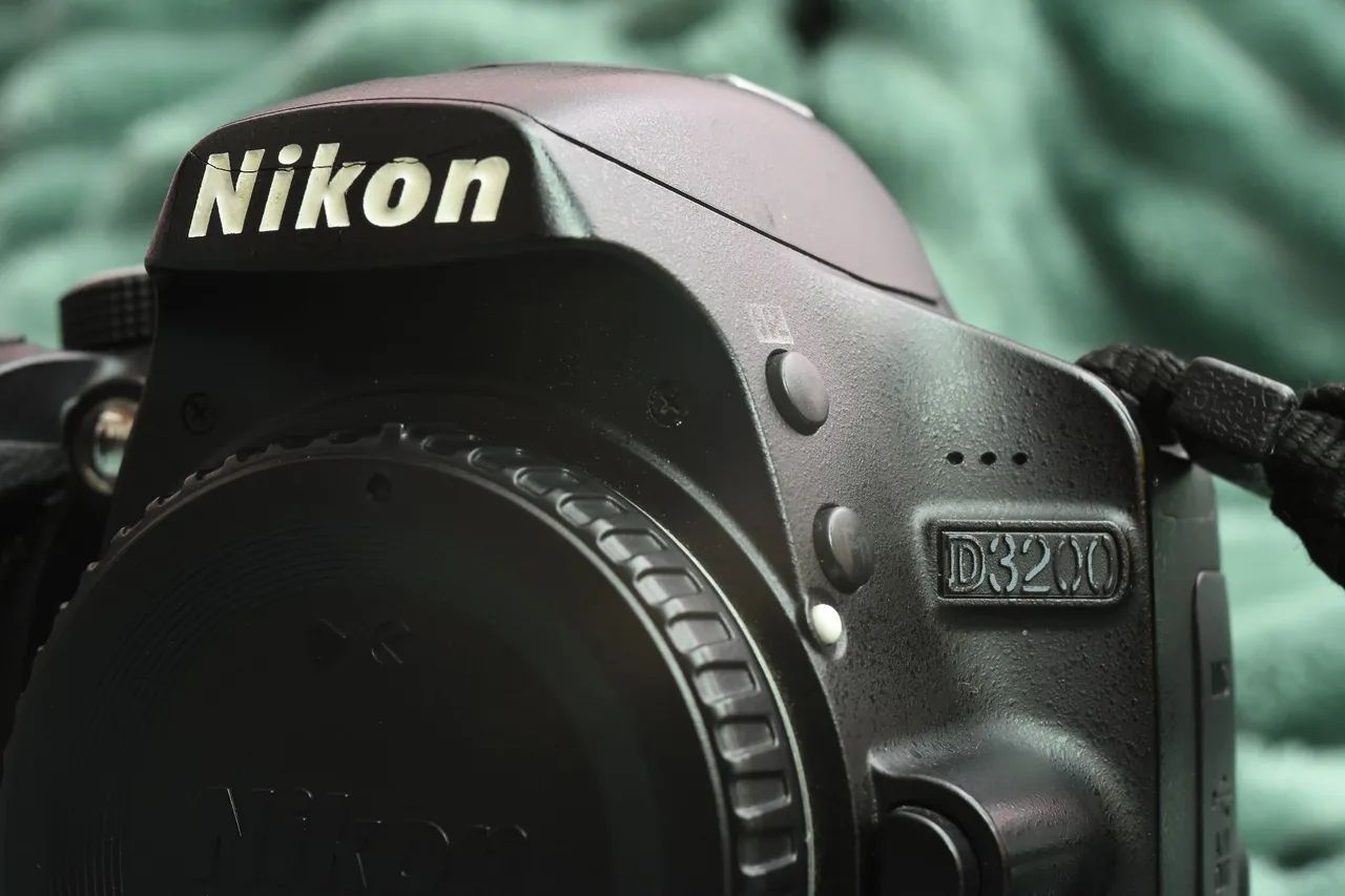 Nikon D3200 - Corpo - Foto 2