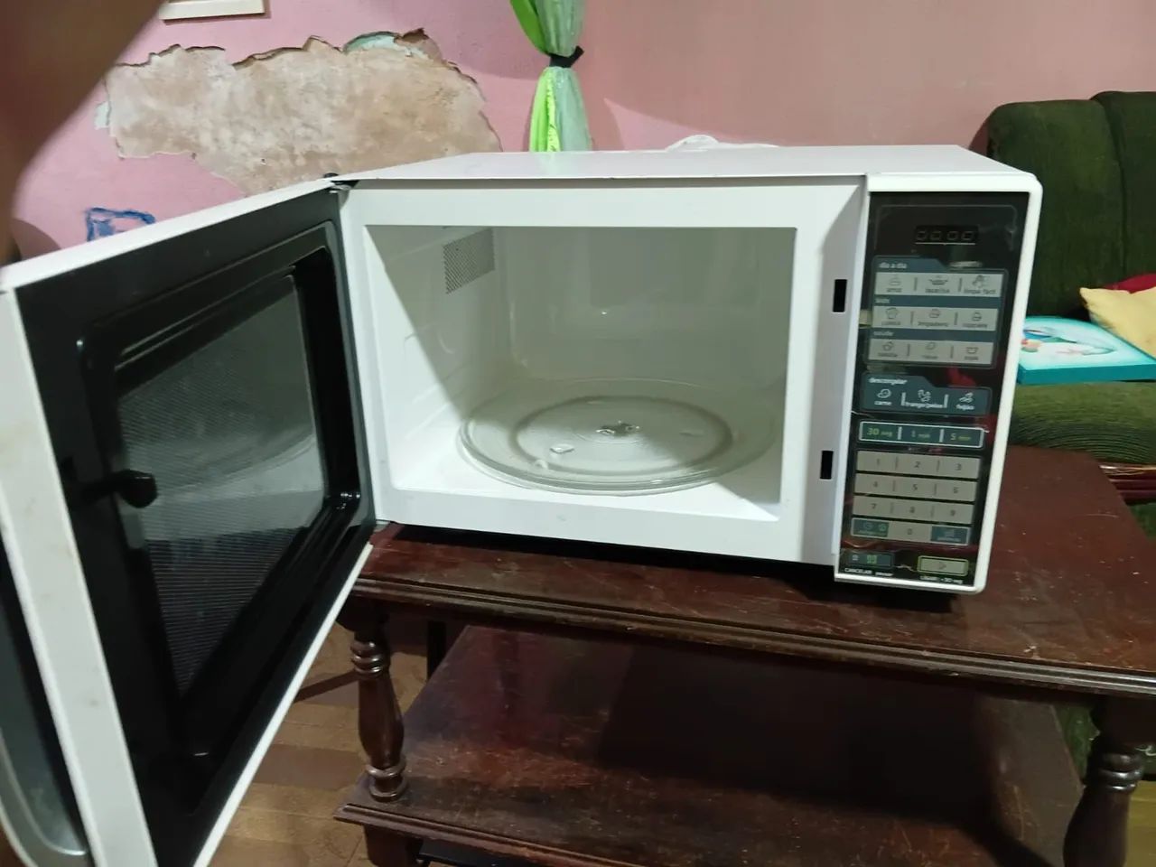 VENDO MICROONDAS MIDEA 30 L - Foto 3