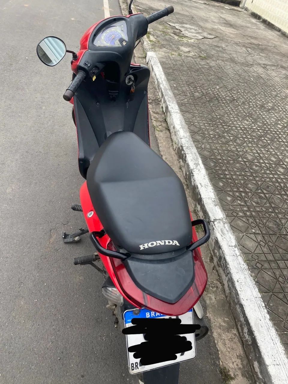 Moto de mulher licenciada  - Foto 2