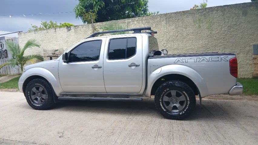 Nissan Frontier Frontier LE ATTACK CD 4x4 2.5 TB Die.Aut 2012