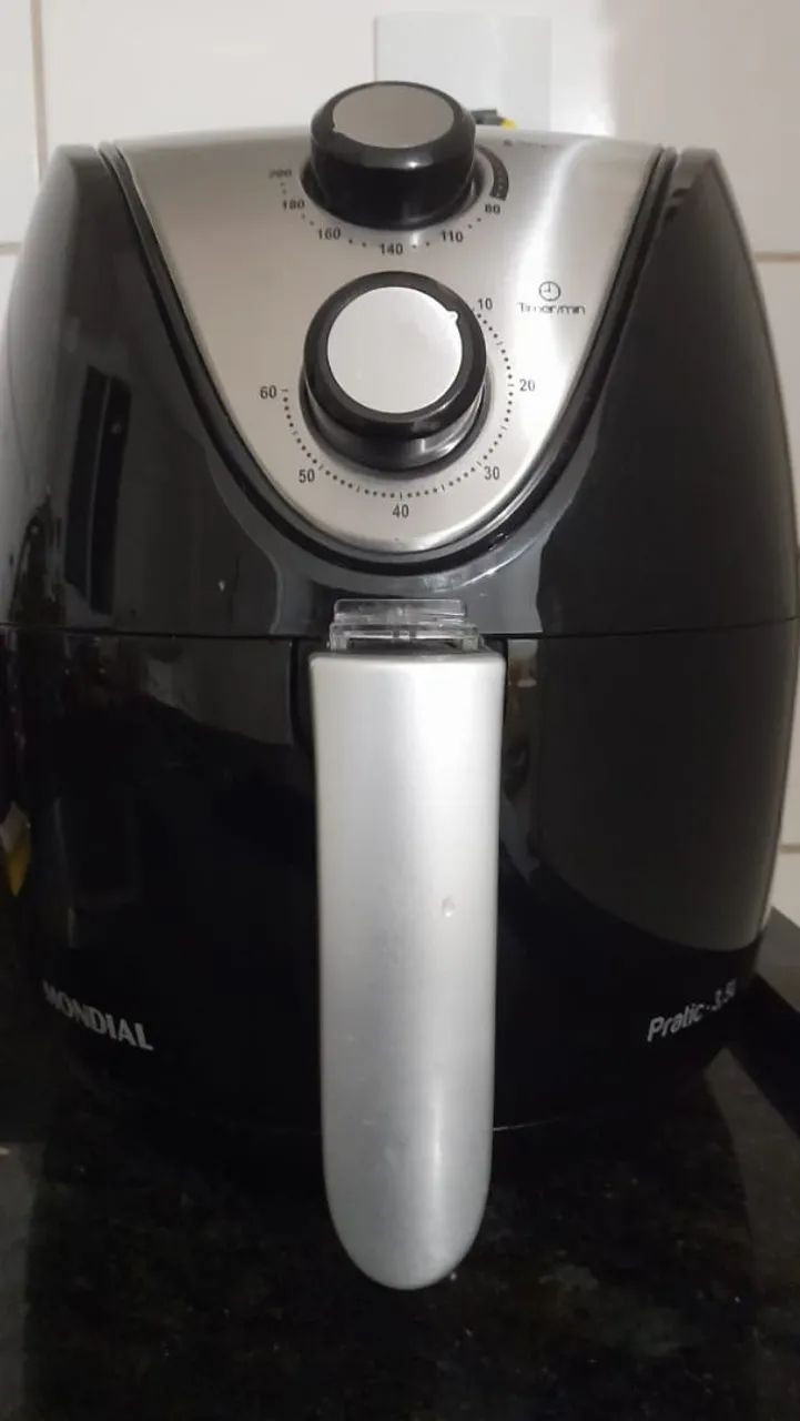 Air Fryer poucos meses de uso