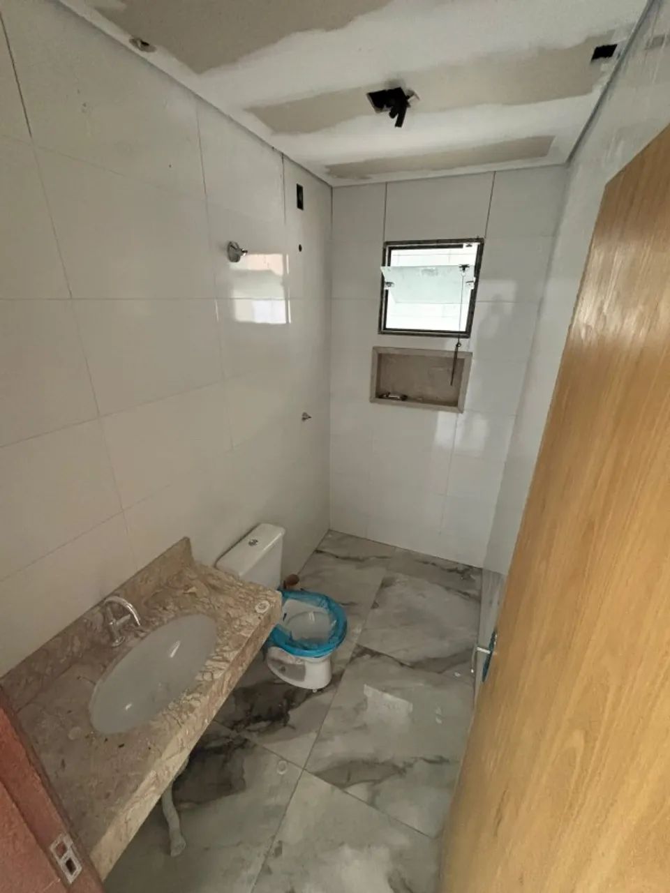 CASA COM 3 QUARTOS - HABITE-SE, COM QUINTAL E 2 VAGA - Foto 5