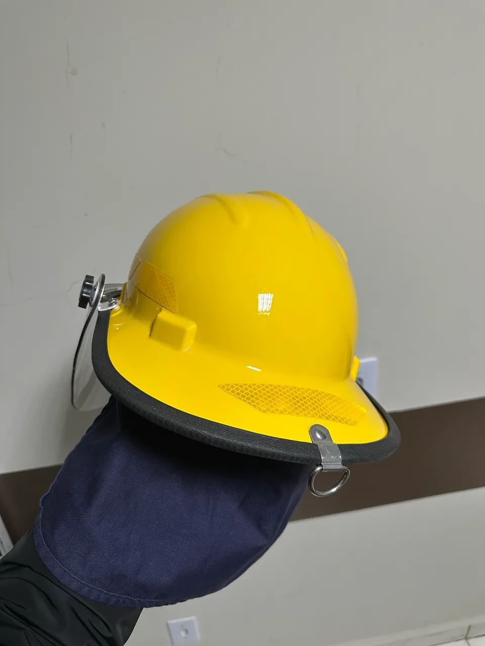 Capacete de bombeiro Bullard - Foto 5