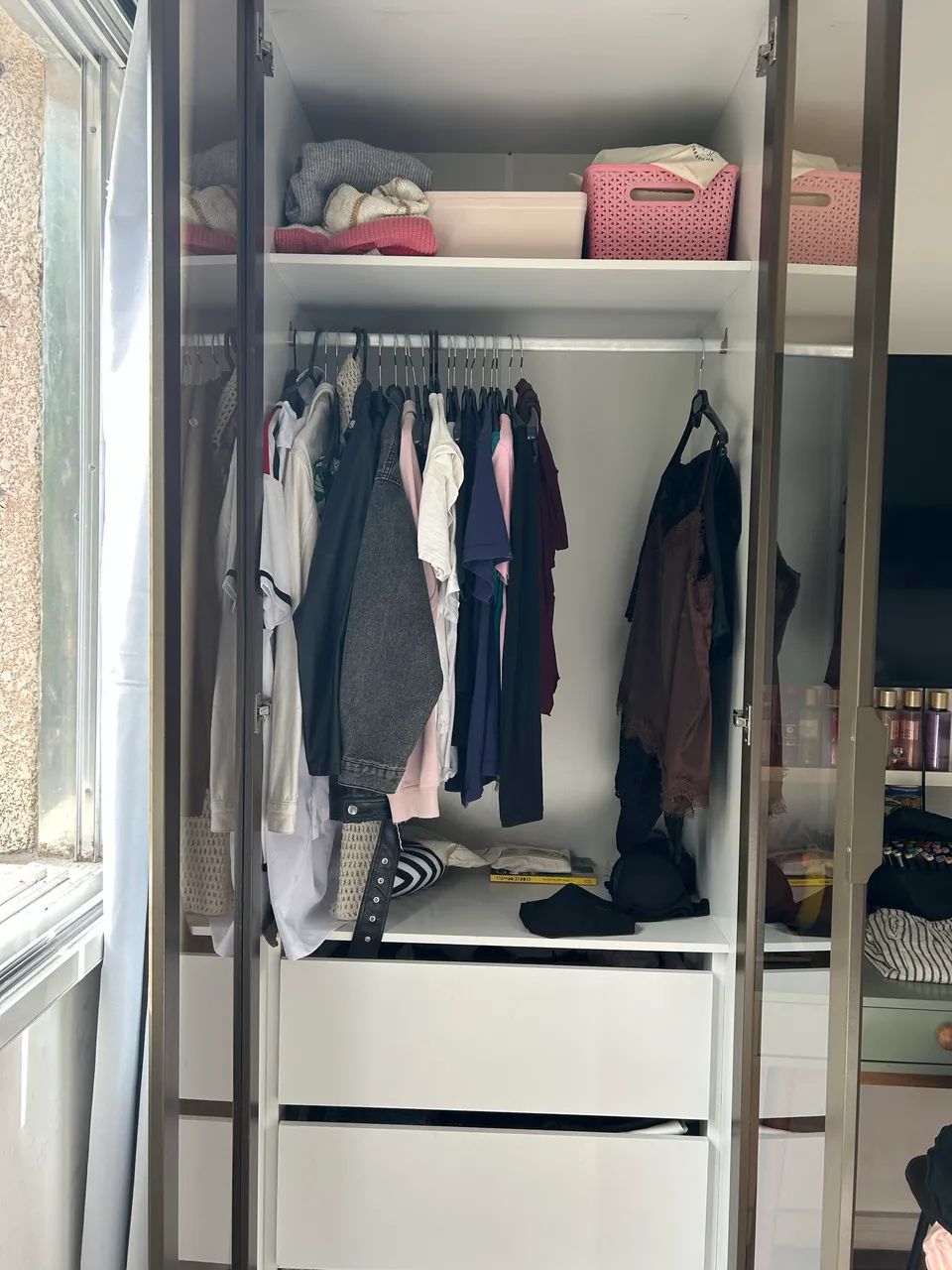 Guarda Roupa 2 Portas 2 Gavetas com Espelho Elegance  - Foto 5
