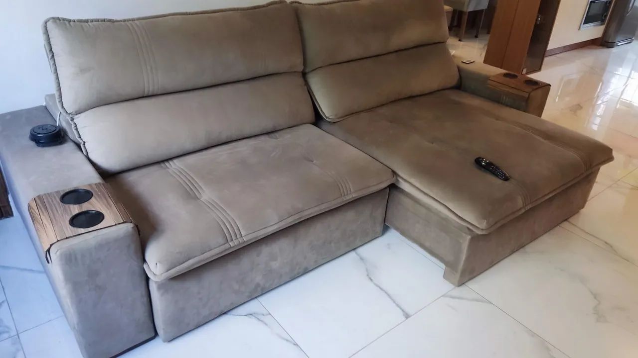 Sofá reclinável Marca Vitória Moveis - Foto 3