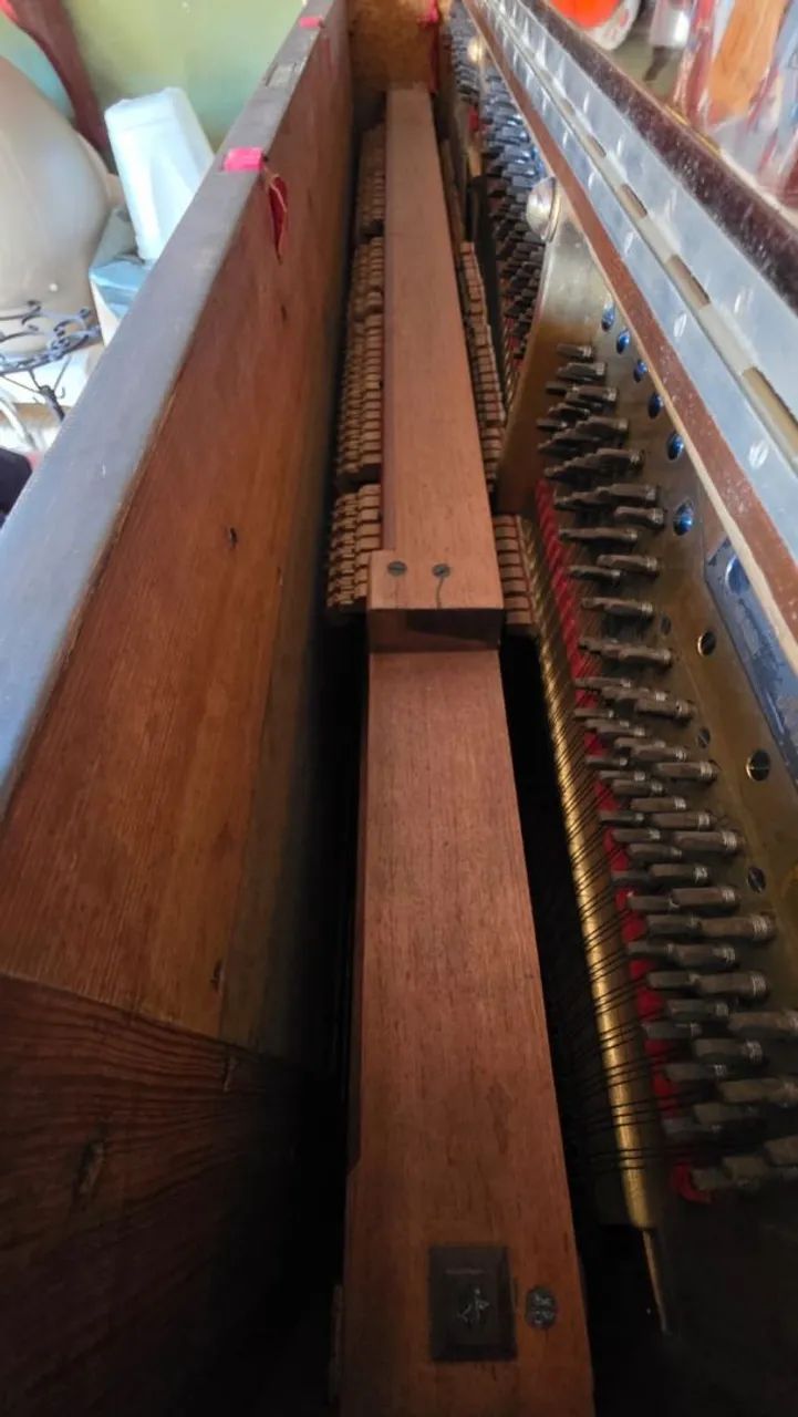 Piano alemão da marca BLÜTHNER modelo vertical - Foto 5